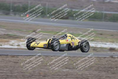 media/Nov-16-2025-CalClub SCCA (Sun) [[2975c16dfc]]/Group 2/Turn 9/